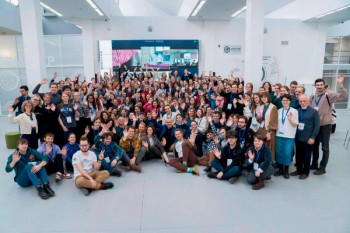 Постер для: молодые специалисты южного филиала вниро приняли участие в зимней школе плавучего университета