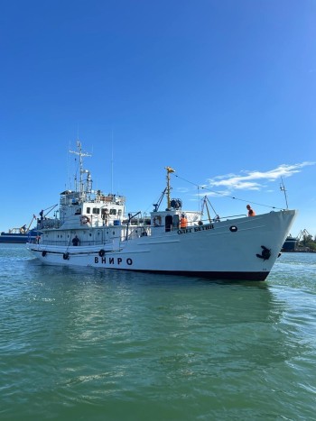 Постер к материалу "ИС «Олег Бетин» - флагман научного флота ВНИРО в Азово-Черноморском бассейне"