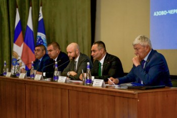 Постер к материалу "В Ростове-на-Дону состоялось заседание Азово-Черноморского бассейнового научно-промыслового совета"